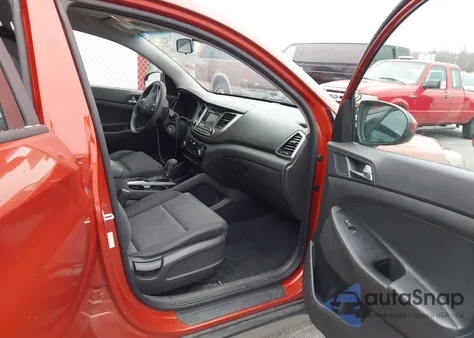 2017 Hyundai Tucson Se из США, поврежденный, VIN KM8J33A45HU300910